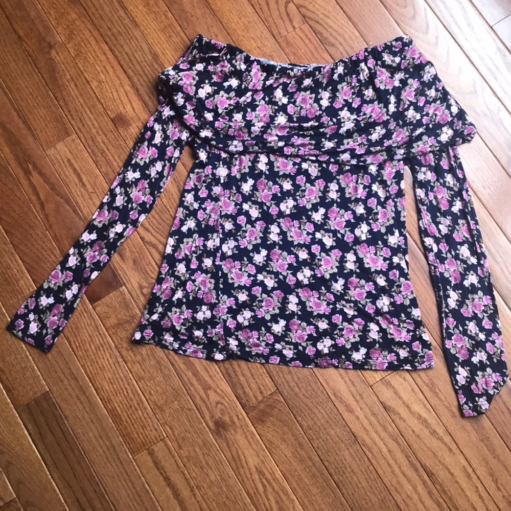 Rue 21 Long Sleeve Floral Top